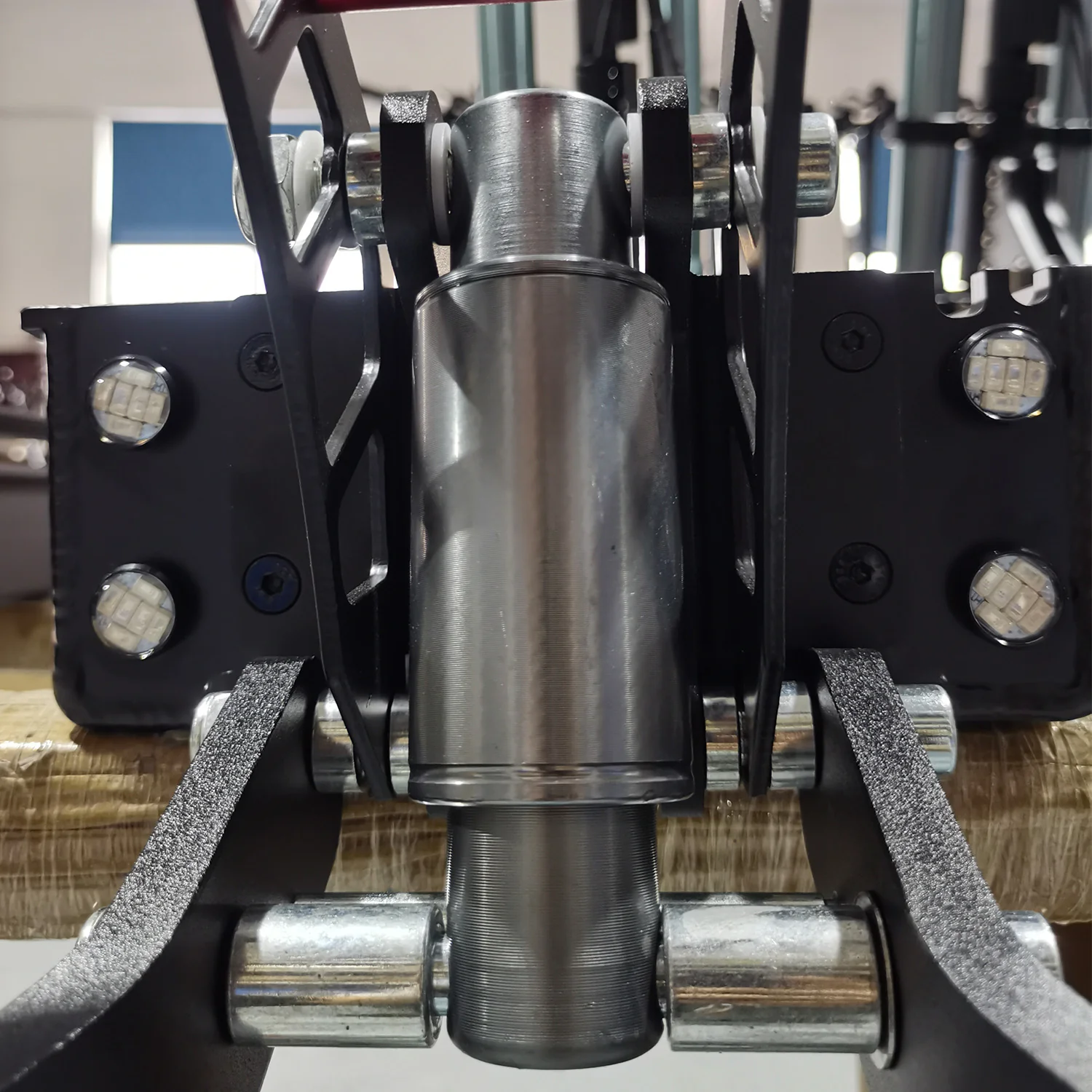 Rear Suspension Y11+ - Image 3